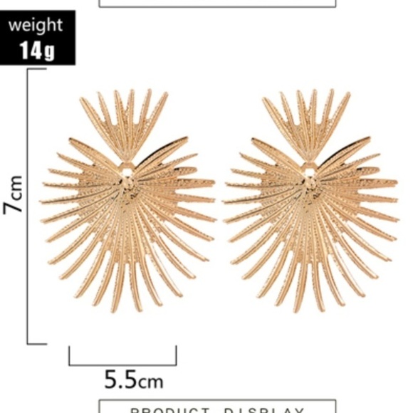 Fashion gold tone  statement drop earrings New - Picture 4 of 4